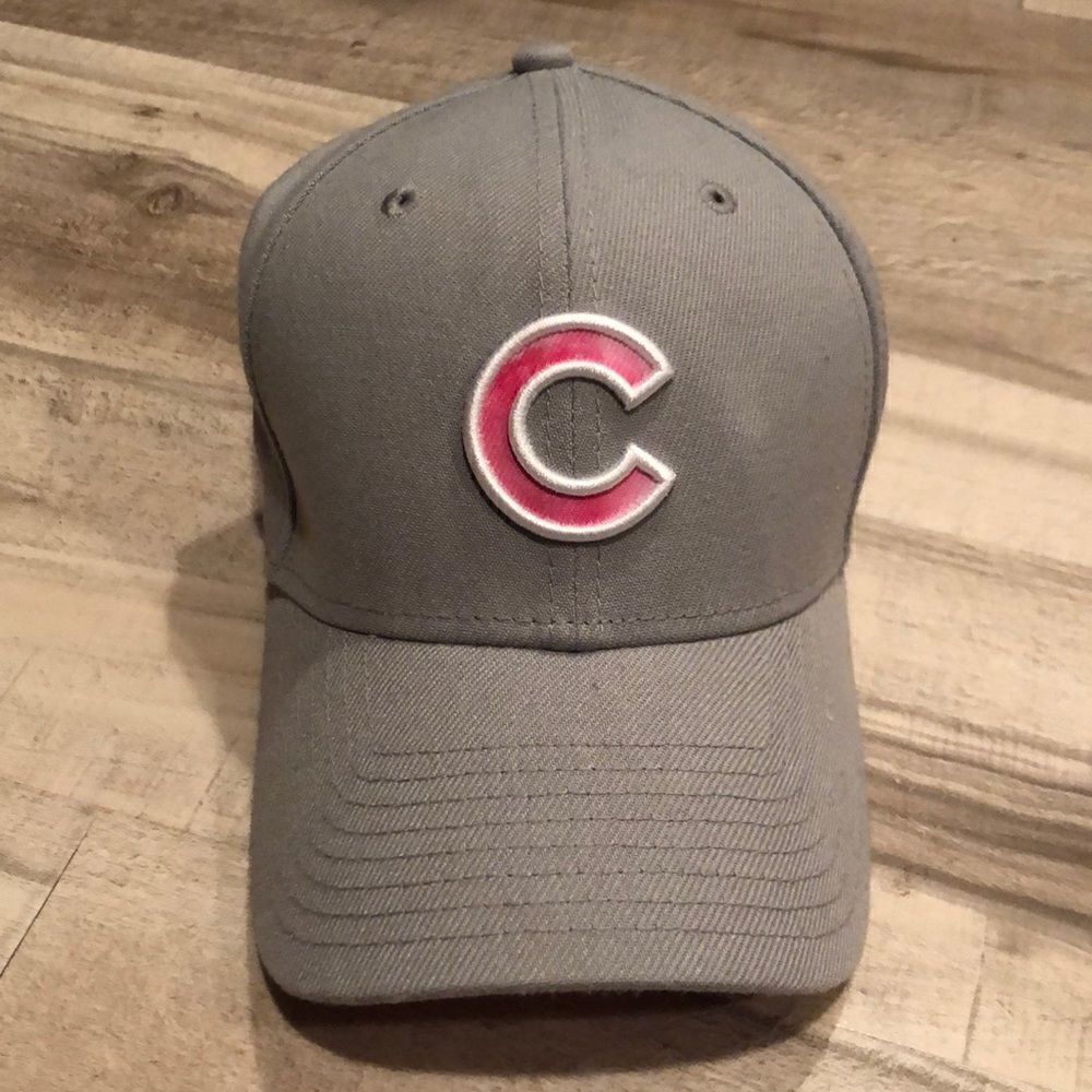 Cubs baseball hat 39Thirty New Era pink and gray large/XL